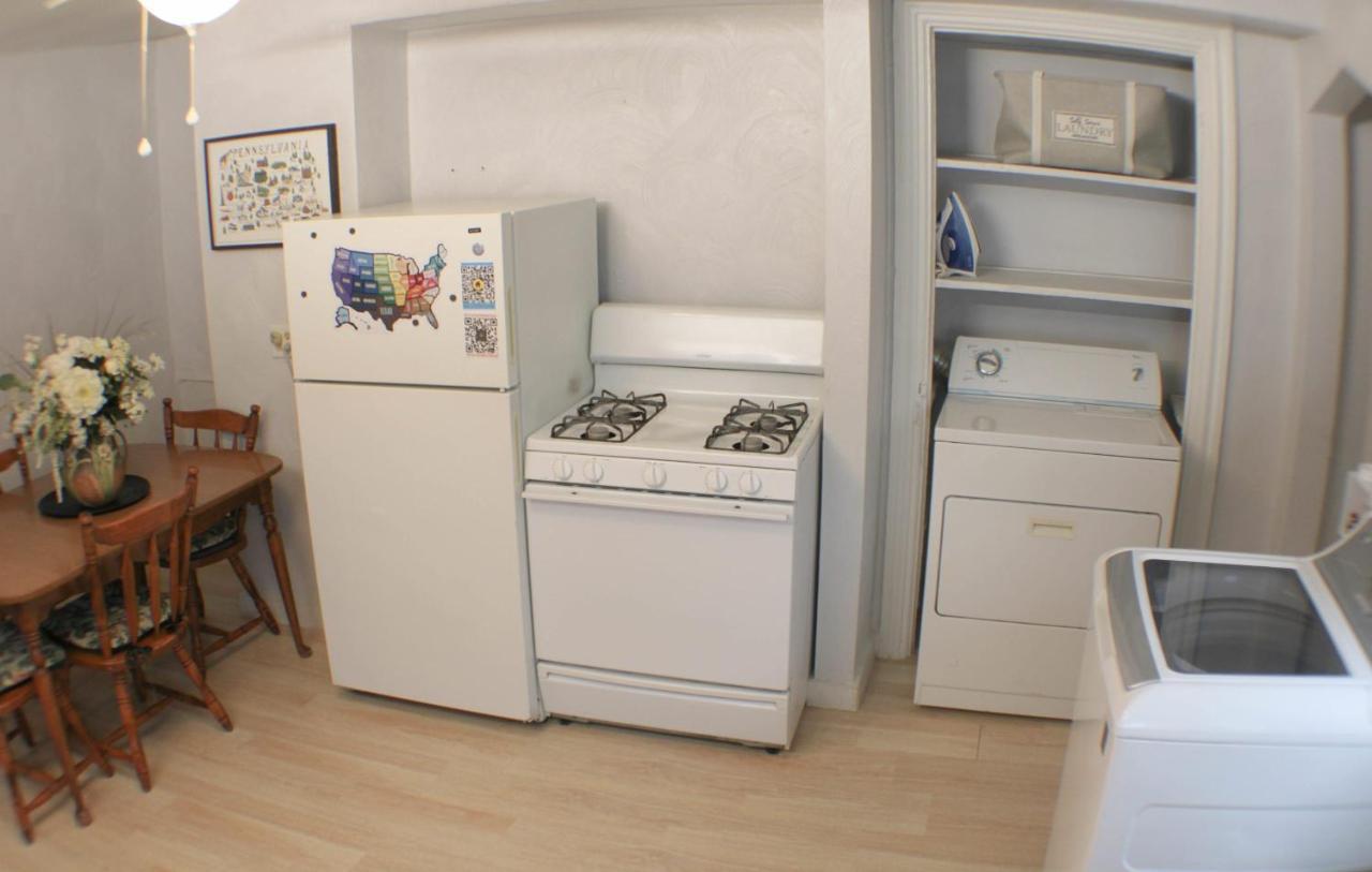 3 Bedroom Southside Pad - Sleeps 8 - Amazing Location Питсбърг Екстериор снимка