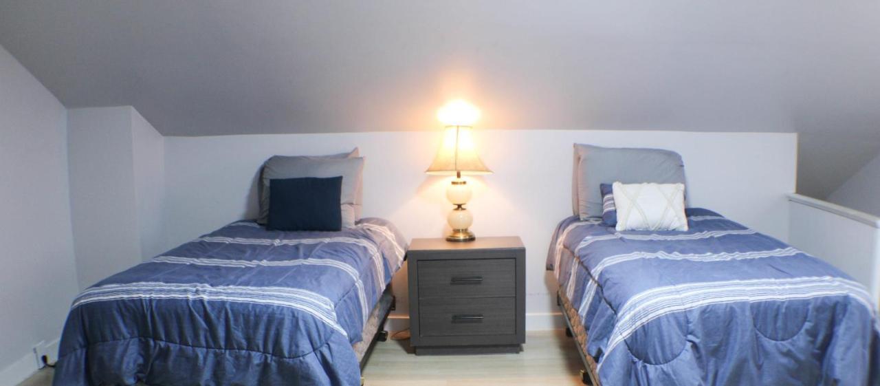 3 Bedroom Southside Pad - Sleeps 8 - Amazing Location Питсбърг Екстериор снимка